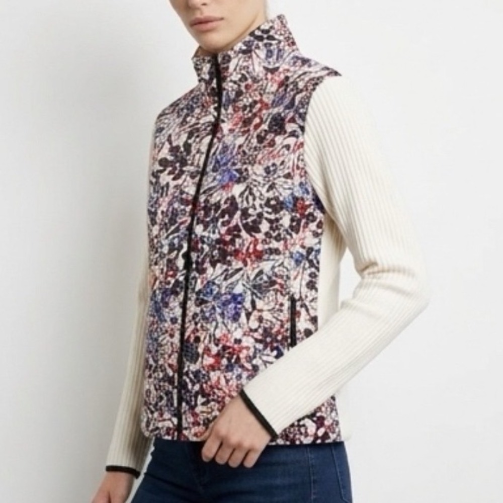 T by Talbots SZ XL Quilted Jacket Mixed Media Blue & Red Watercolor Garden